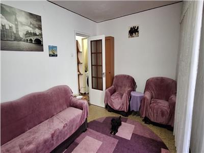 Inchiriere Apartament 3 Camere Decomandat Berceni-Cricovul Dulce
