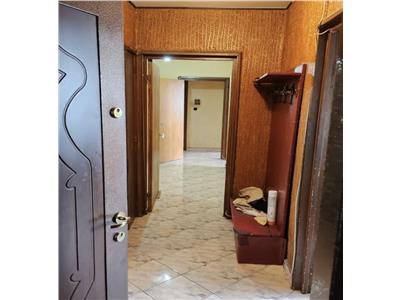 Vanzare Apartament 3 Camere Decomandat Luica-Turnu Magurele