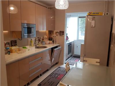 Vanzare Apartament 3 Camere Decomandat Oltenitei-Ionescu Gheorghe