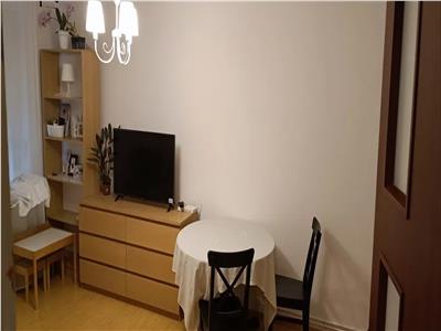 Vanzare Apartament 3 Camere Decomandat Berceni-Izvorul Trotusului