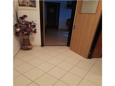 Vanzare Apartament 4 Camere Semidecomandat Berceni-Covasna
