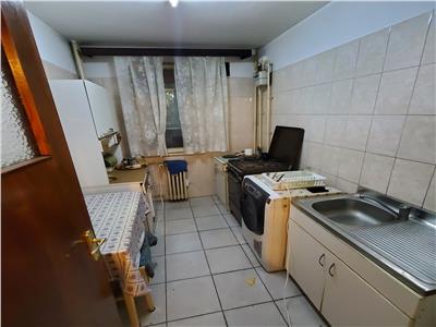 Vanzare Apartament 2 Camere Semidecomandat Bdul.Alexandru Obregia