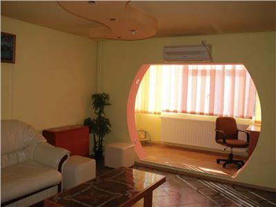 Inchiriere Apartament 3 Camere Decomandat Piata Sudului-Savinesti