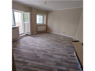 Vanzare Apartament 3 Camere Decomandat Sos.Berceni