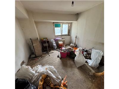 Vanzare Apartament 3 camere Semidecomandat Bdul. Alexandru Obregia