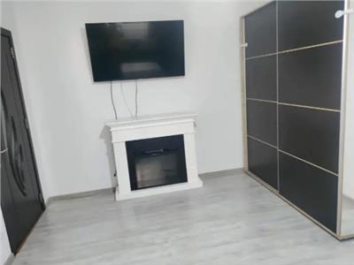 Vanzare Apartament 2 Camere Decomandat Aparatorii Patriei-Turnu Magurele