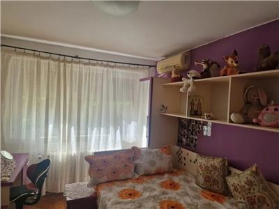 Vanzare Apartament 3 camere Decomandat Emil Racovita