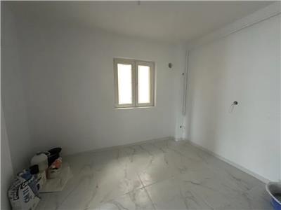 Vanzare Apartament 3 camere Decomandat Sos.Giurgiului