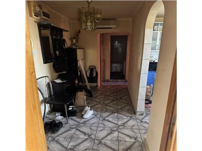 Vanzare Apartament 2 camere Decomandat Str. Padesu