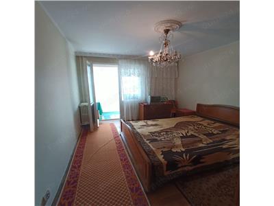 Vanzare Apartament 3 camere Semidecomandat Bdul.Alexandru Obregia