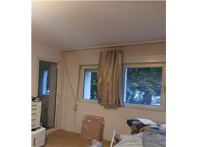 Apartament 2 camere Semidecomandat Bld. Obregia