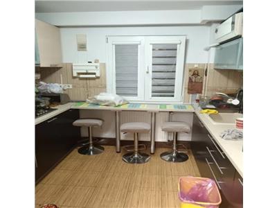 Apartament 3 camere Semidecomandat Covasna-Berceni
