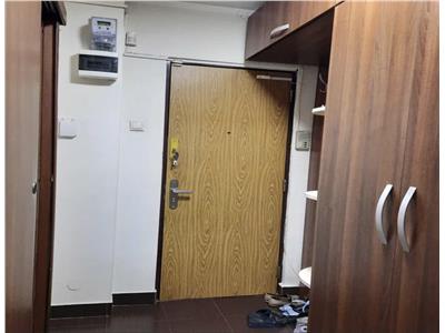 Vanzare Apartament 3 Camere Semidecomandat Berceni-Aliorului