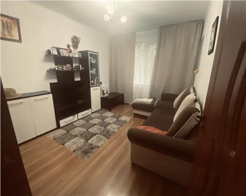 Vanzare Apartament 2 Camere Decomandat Piata Sudului-Stanjeneilor