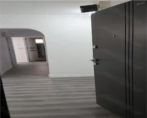 Vanzare Apartament 3 Camere Decomandat Aparatorii Patriei-Al.Tomesti