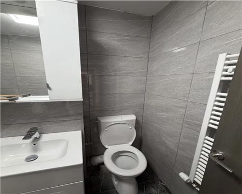 Vanzare Apartament 2 Camere Semidecomandat Aparatorii Patriei-Aliorului