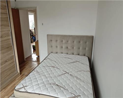 Vanzare Apartament 3 Camere Semidecomandat Berceni-Al.Niculitel