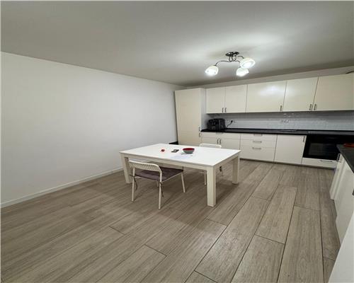 Vanzare Apartament 3 camere Semidecomandat Bld. Obregia