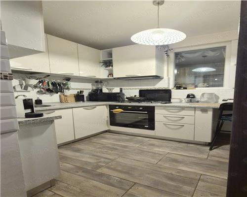 Apartament 3 camere Secuilor Berceni-Secuilor