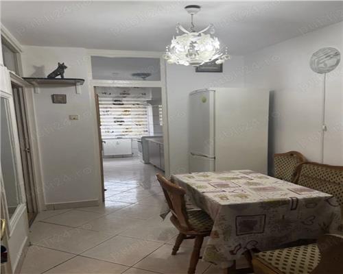 Inchiriere Garsoniera Decomandata Piata Sudului-Cercetatorilor