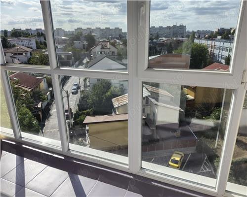 Vanzare Apartament 3 Camere Semidecomandat Bd.Alexandru Obregia