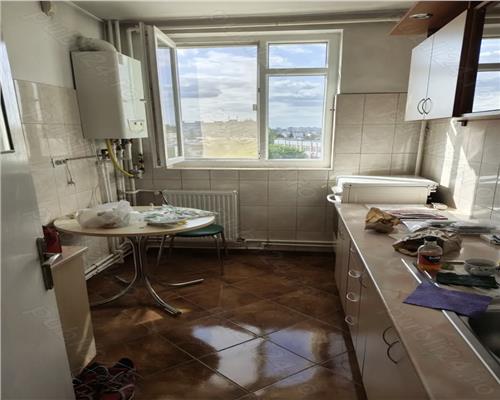 Vanzare Apartament 3 Camere Semidecomandat Bd.Alexandru Obregia