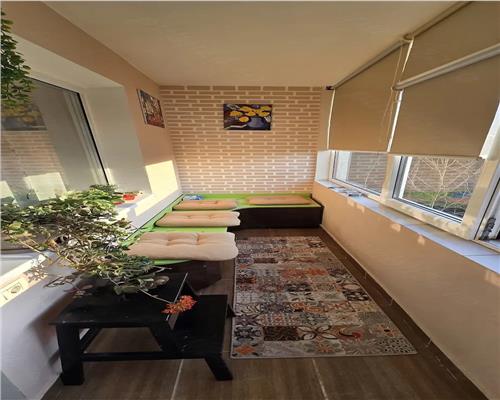 Vanzare Apartament 3 Camere Semidecomandat Berceni-Stupilor