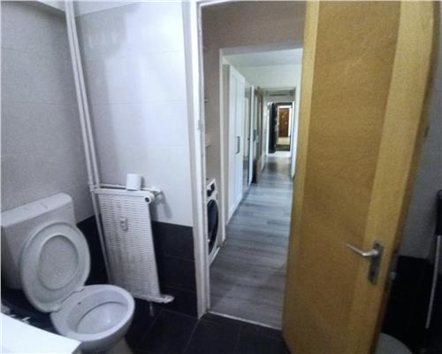 Vanzare Apartament 3 Camere Decomandat Brancoveanu-Pomarla