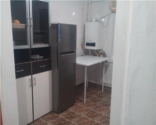 Apartament 3 Camere Decomandat Brancoveanu Hol H