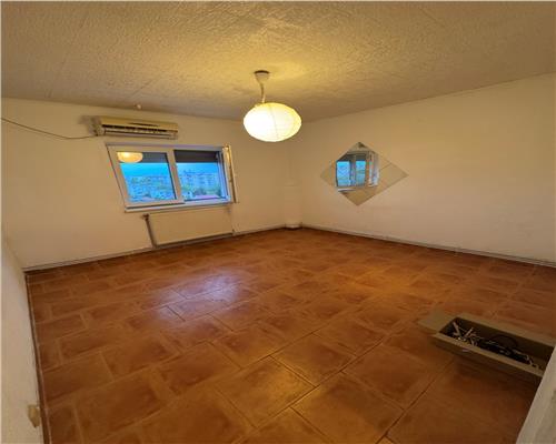 Apartament 3 Camere Decomandat Brancoveanu Hol H