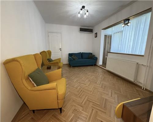Vanzare Apartament 3 Camere Semidecomandat Berceni-Al.Terasei