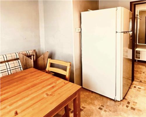 Vanzare Apartament 3 Camere Semidecomandat Bd.Ctin.Brancoveanu