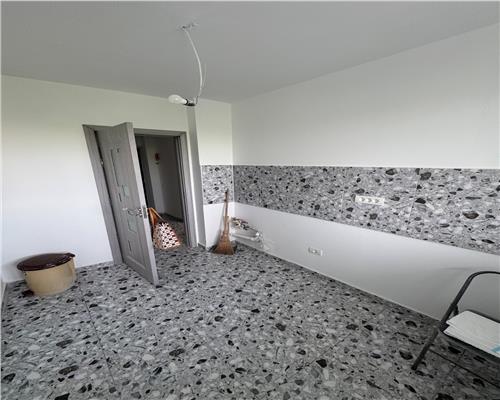 Apartament 2 camere Semidecomandat Berceni-Straduintei
