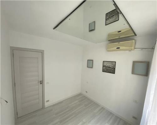 Vanzare Apartament 3 Camere Semidecomandat Giurgiului-Tatulesti