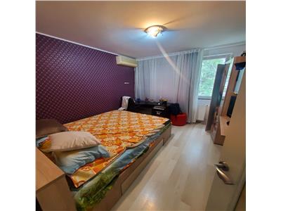 Vanzare Apartament 2 Camere Decomandat Giurgiului-Tatulesti