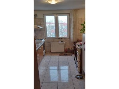 Vanzare Apartament 4 Camere Decomandat Giurgiului-Aleea Calinesti